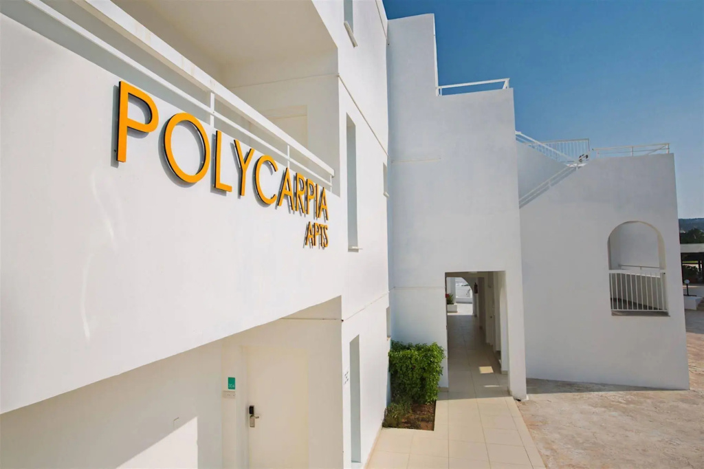 Polycarpia