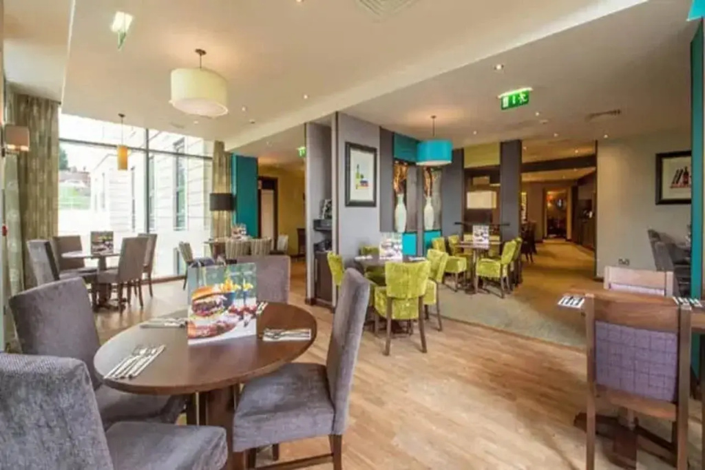Premier Inn Harrogate Town Centre - Général