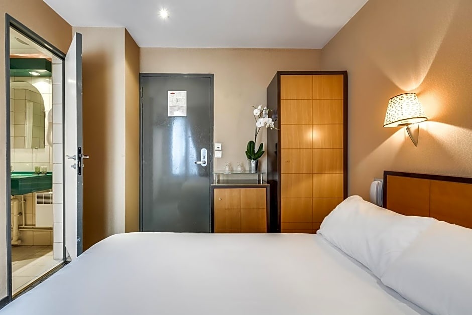 Kraft Hotel 67