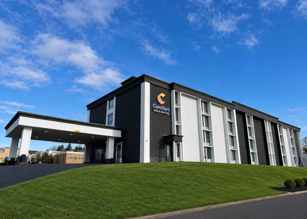 Comfort Inn & Suites Johnson City - Binghamton