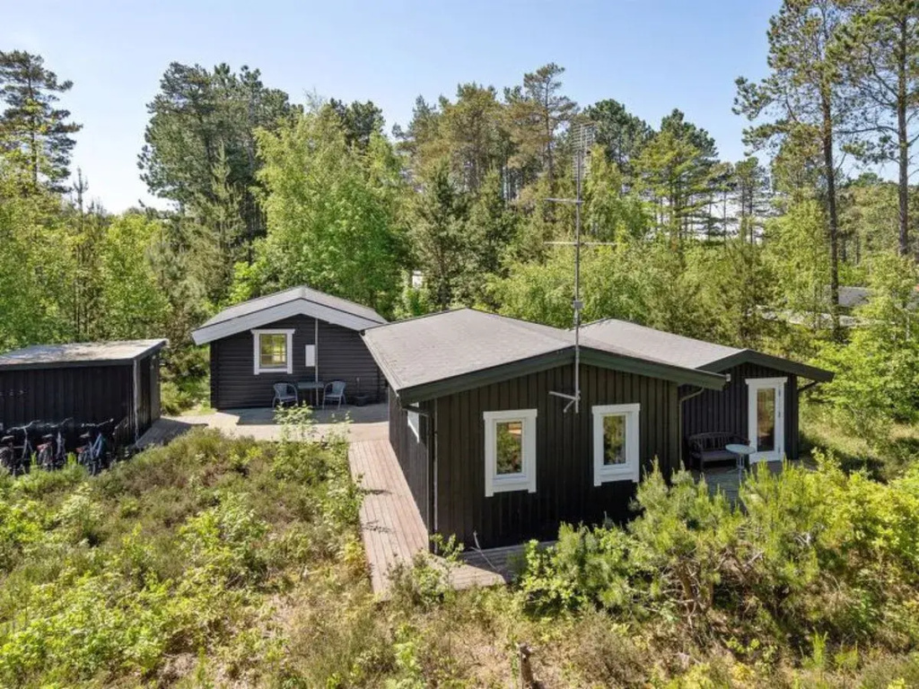 "Ascen" - 300m from the sea in NE Jutland