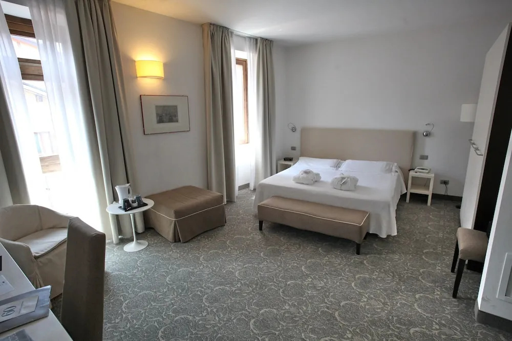 Hotel Accademia Trento - Chambres