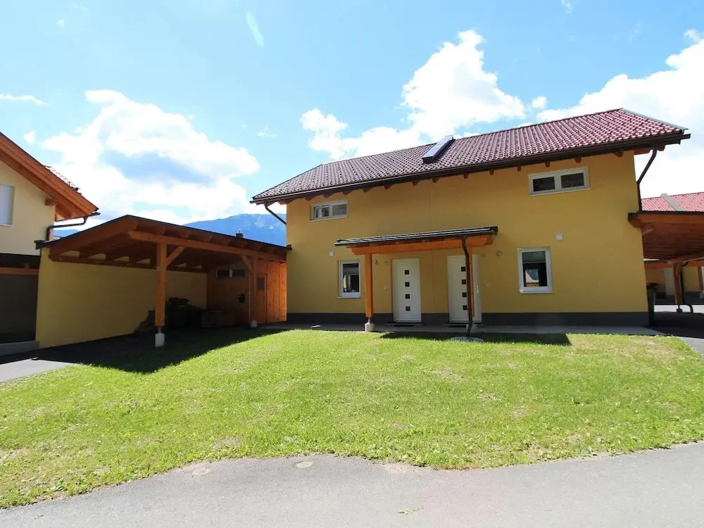 Exclusive Chalet in Kötschach-Mauthen with Private Terrace