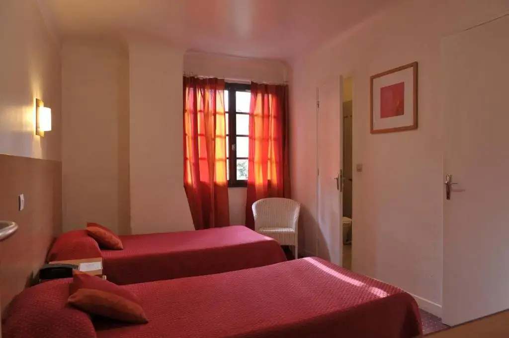 Standard Double room (twin beds)