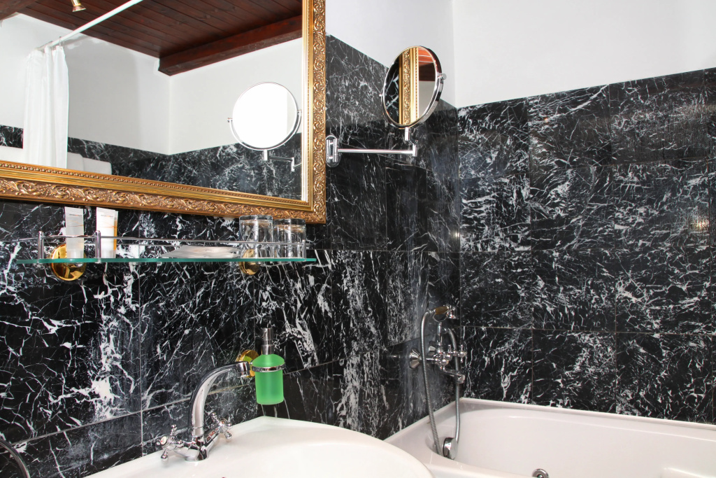 King Charles Boutique Hotel Residence - Général