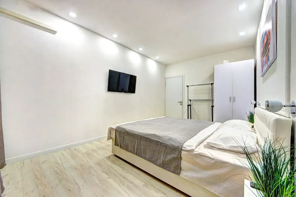 Apartment Lipkovskogo 16B