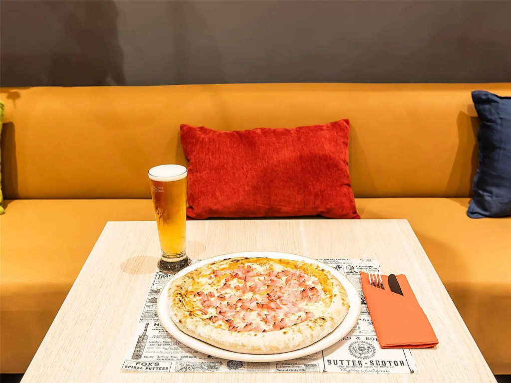 ibis Braganca - Général