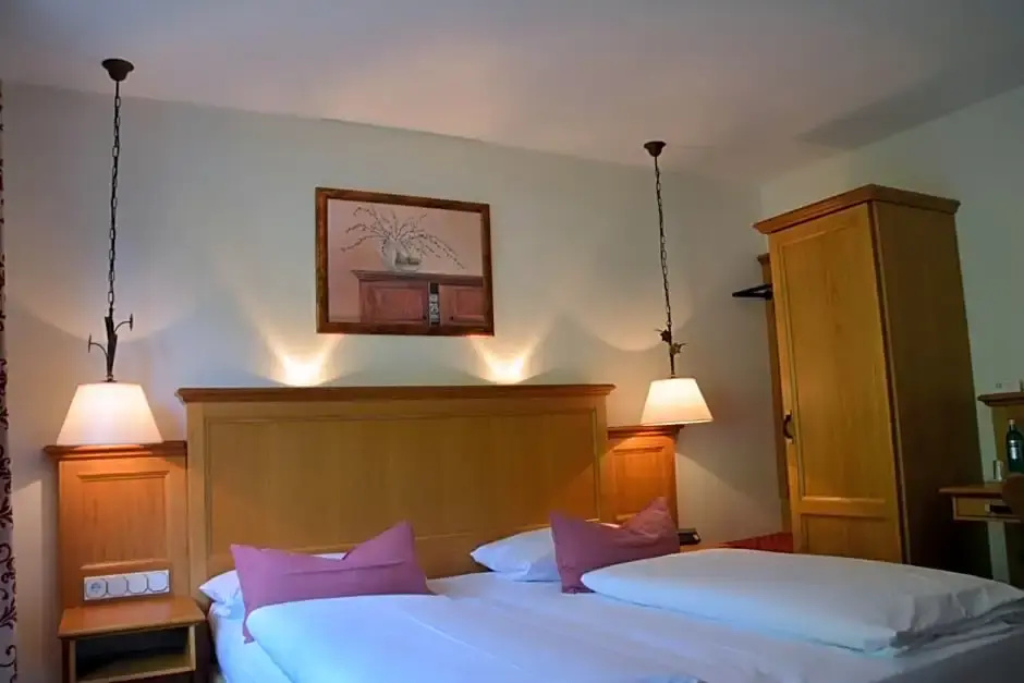 Landgasthof Hotel Hess - Chambres