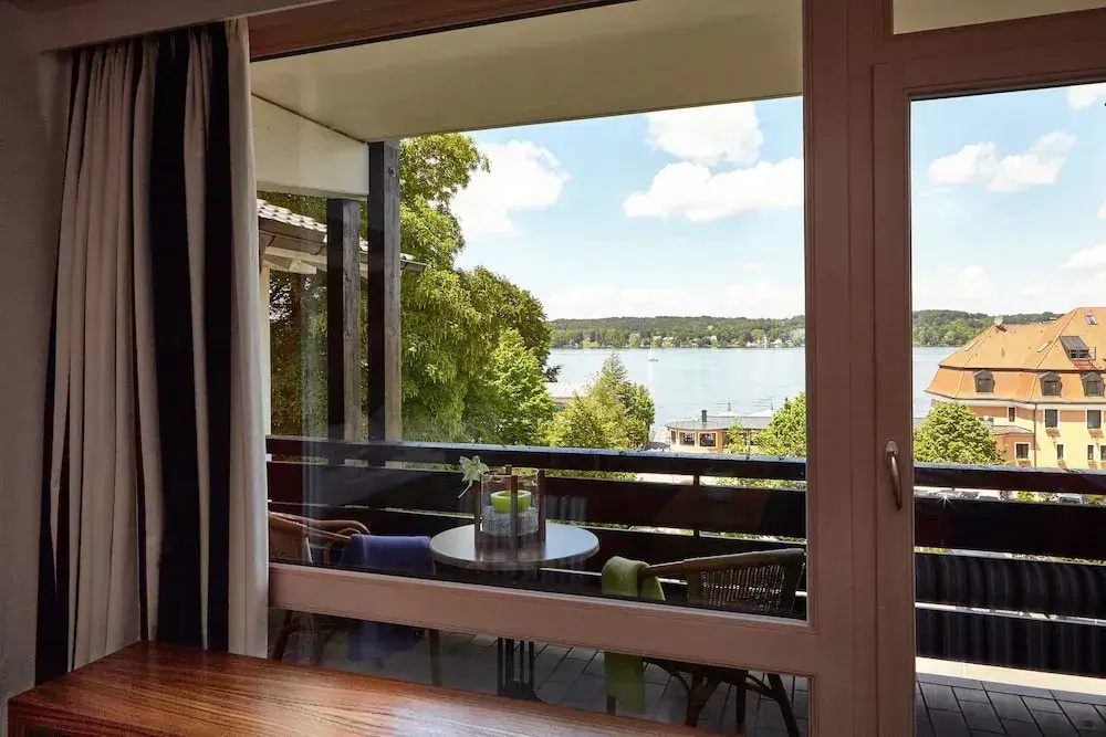 Balcony & Terrace
