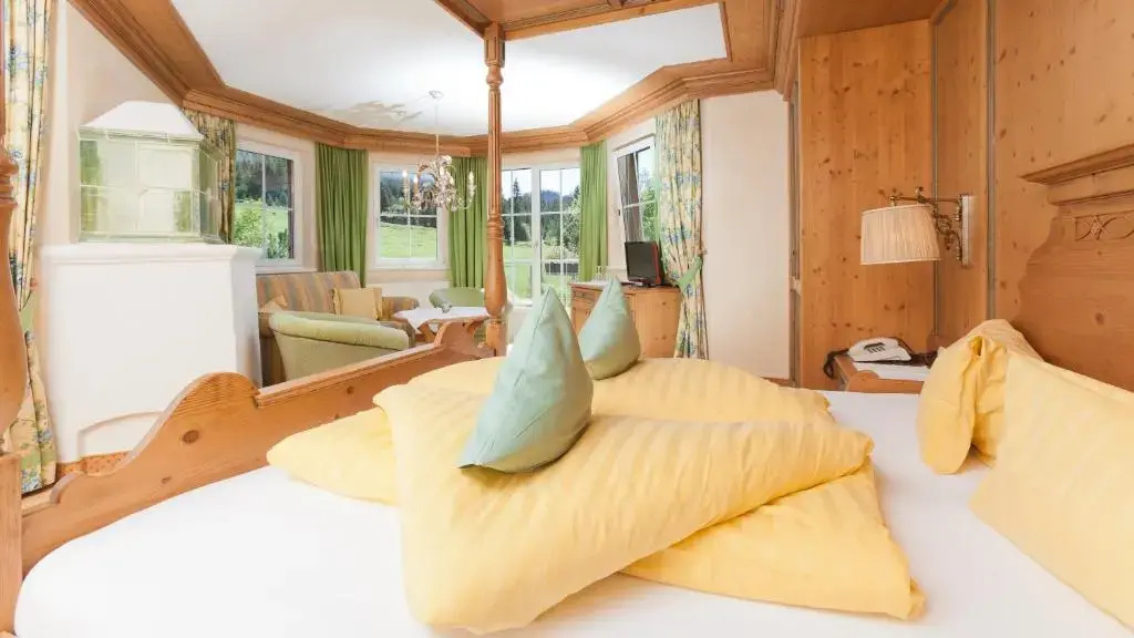 Standard Double room with garden view (full double bed)