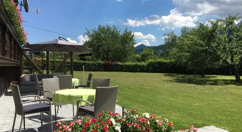 Balcony & Terrace