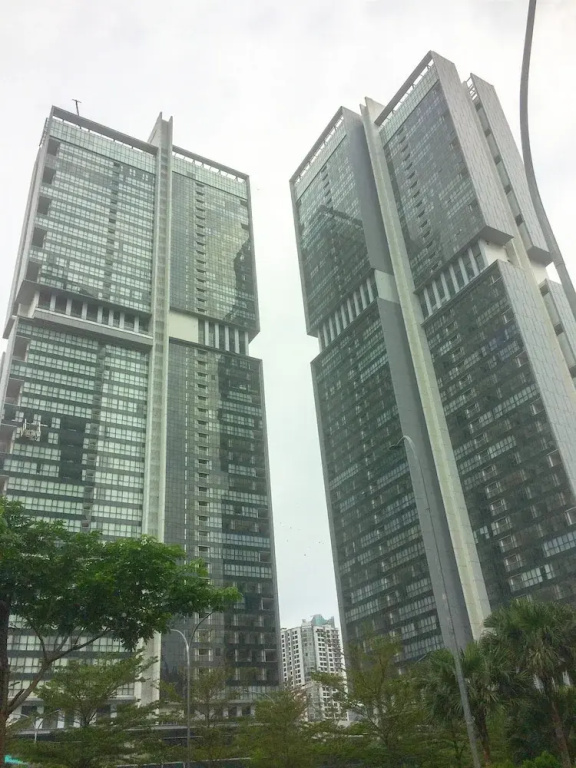 Cozy Living And Tidy 2Br Ciputra World 2 Apartment