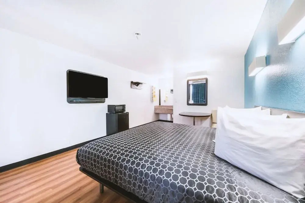 Blue Way Inn Fairmont — фото 3