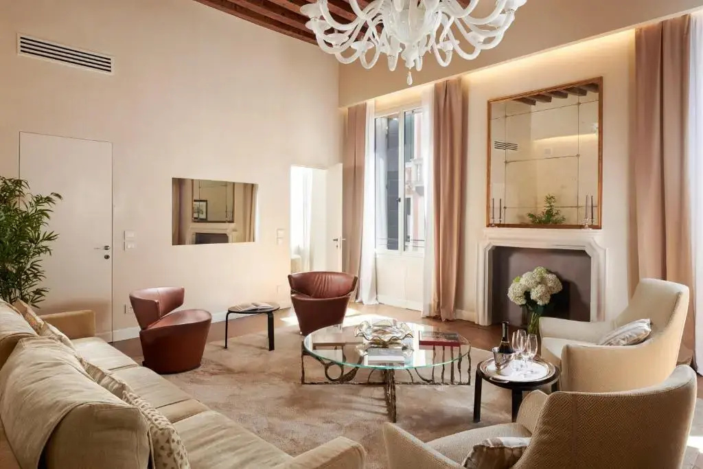 Luxury Apartment