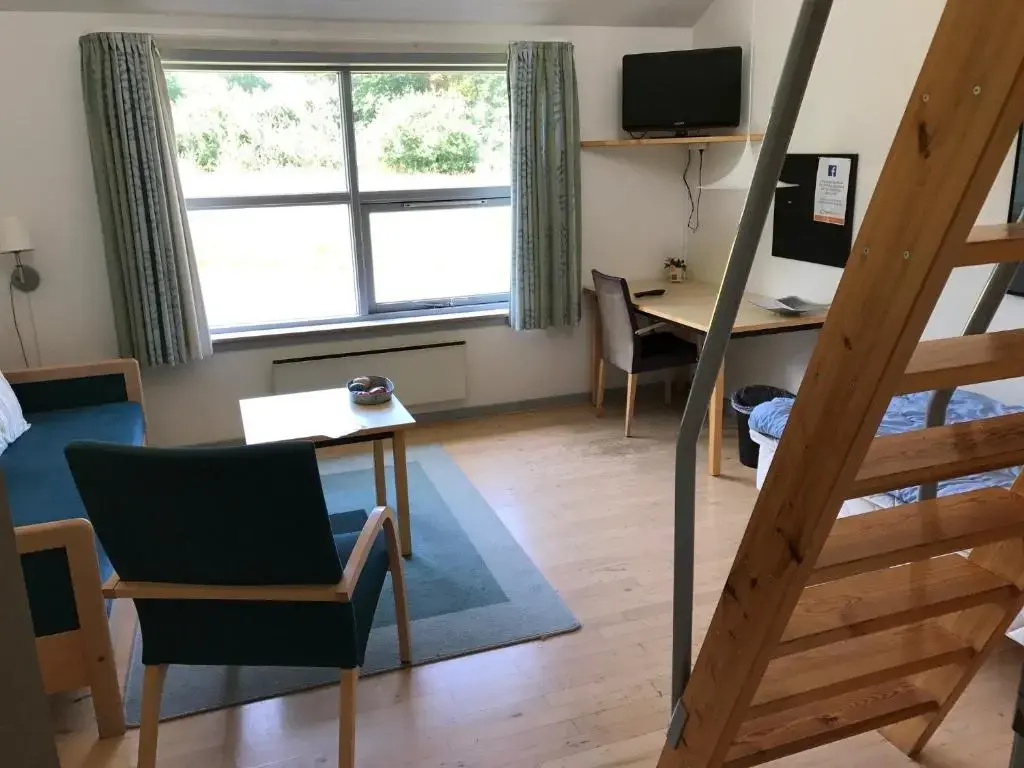Comfort room