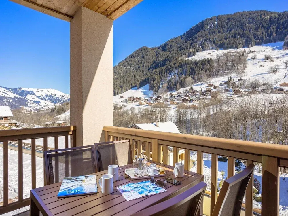 Apartment in Beaufort Near Ski Trails
