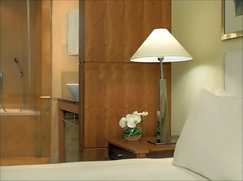 Standard Club room