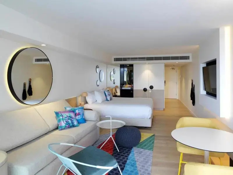 Standard Double room with balcony (full double bed)