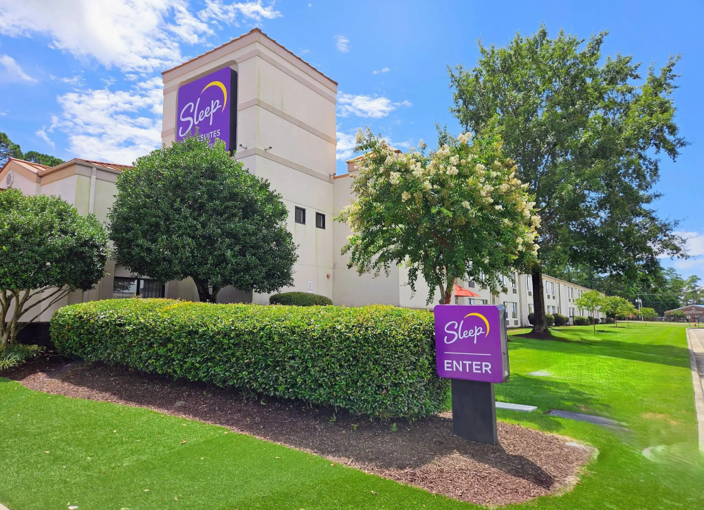 Sleep Inn & Suites Spring Lake - Fayetteville near Fort Bragg