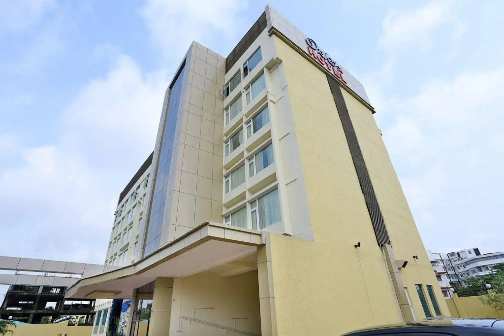 Orkos Hotel — фото