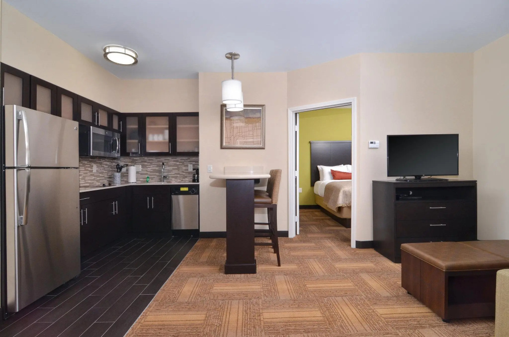 Staybridge Suites Tomball - Spring Area by IHG - Chambres