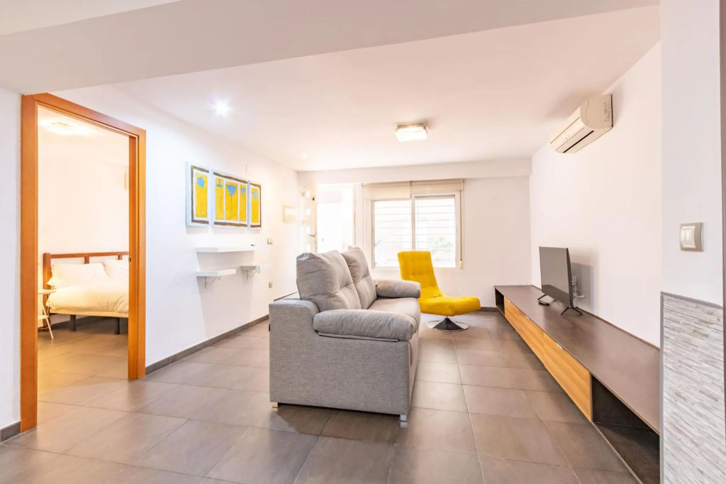 Alhondiga Oasis Suite by Valcambre