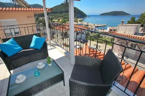 Balcony & Terrace