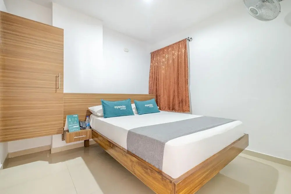 Hotel Metropolitana Plaza - Chambres
