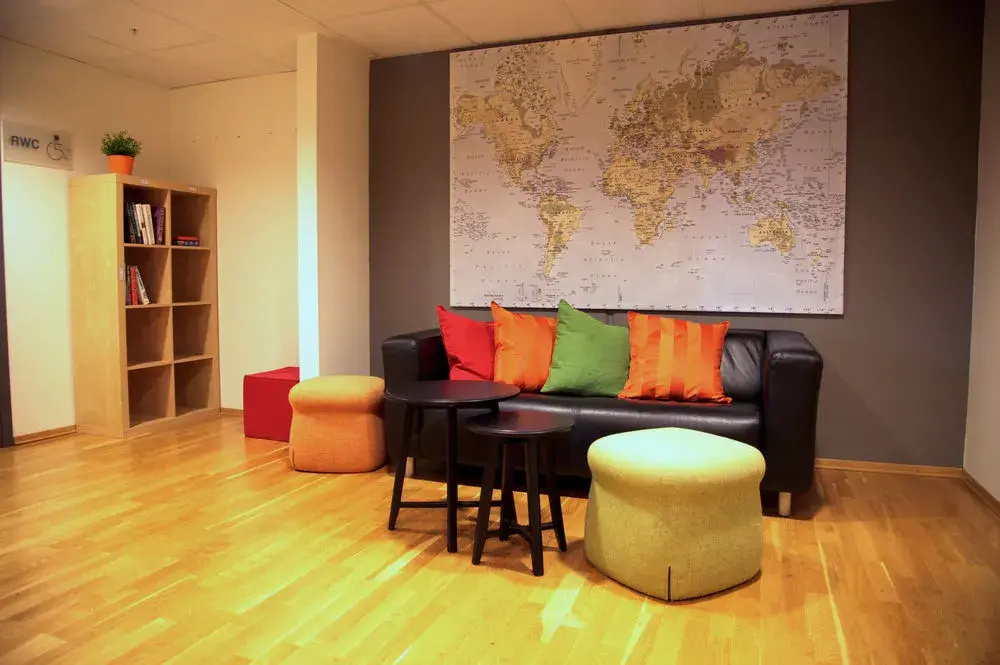 Lobby & Reception