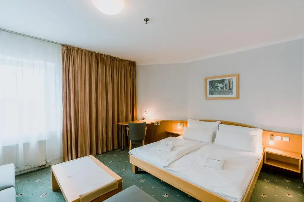 Hotel Pracharna - Chambres