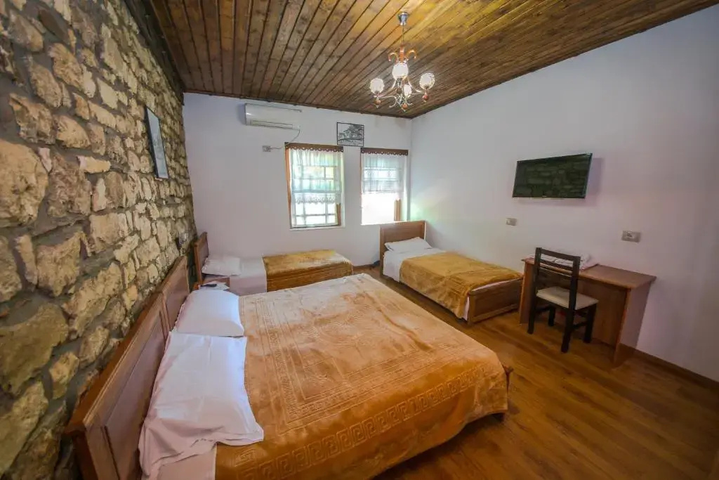 Hotel Kalaja - Chambres