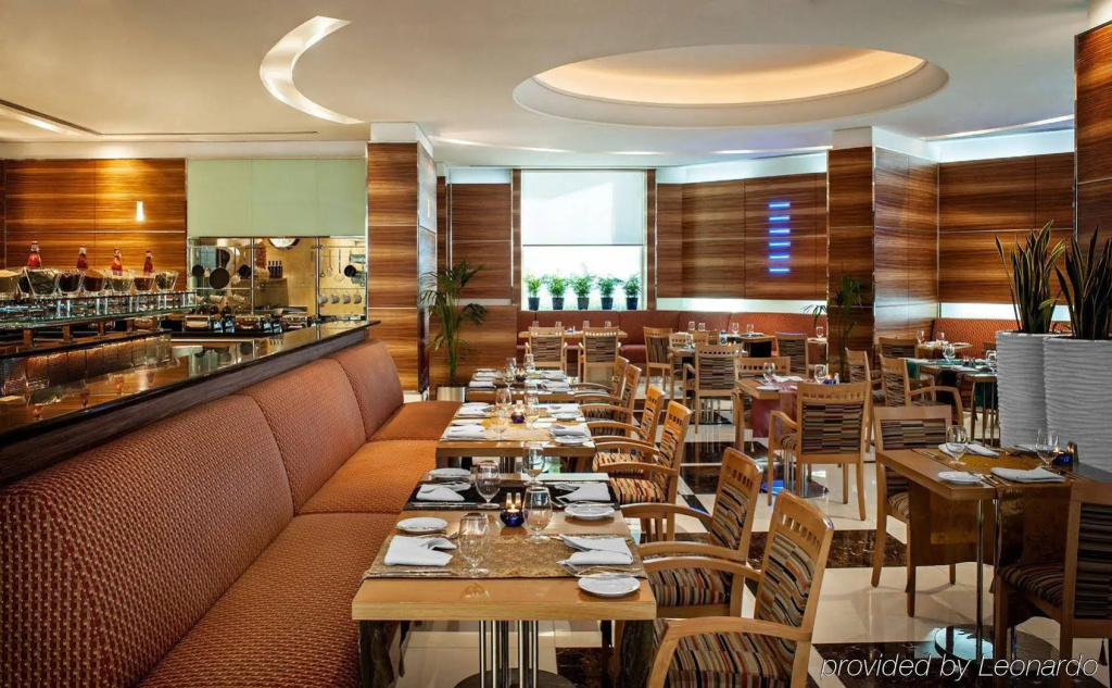 Four Points by Sheraton Bur Dubai Hotel - Général