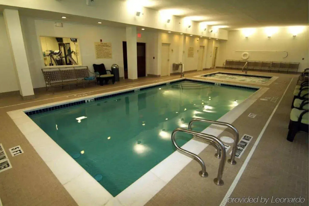 DoubleTree by Hilton Pittsburgh Airport - Général