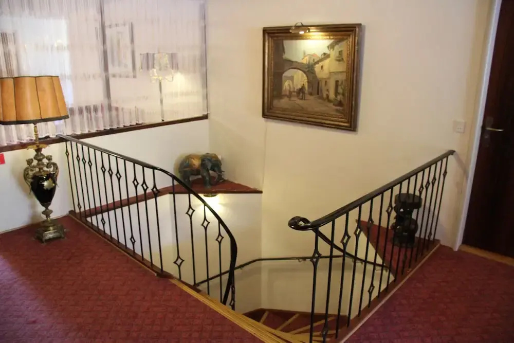 Hotel photo 12