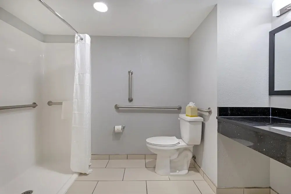 Clarion Hotel & Suites BWI Airport North - Chambres