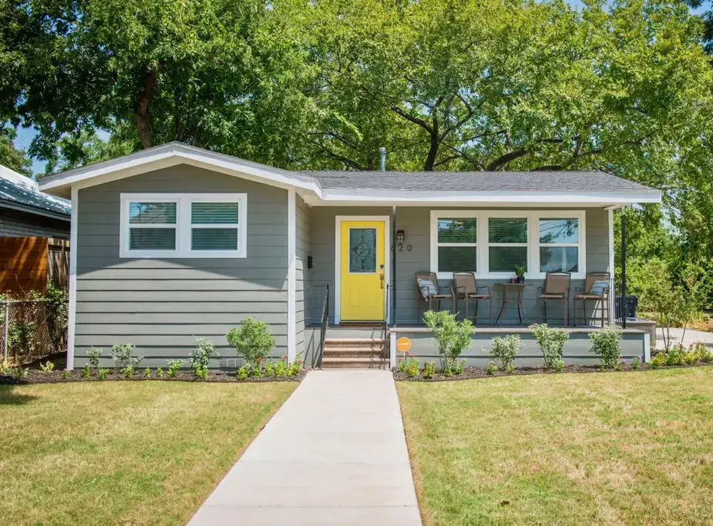 Walk to the Silos 3 Bed 1960 s Bungalow Near Baylor