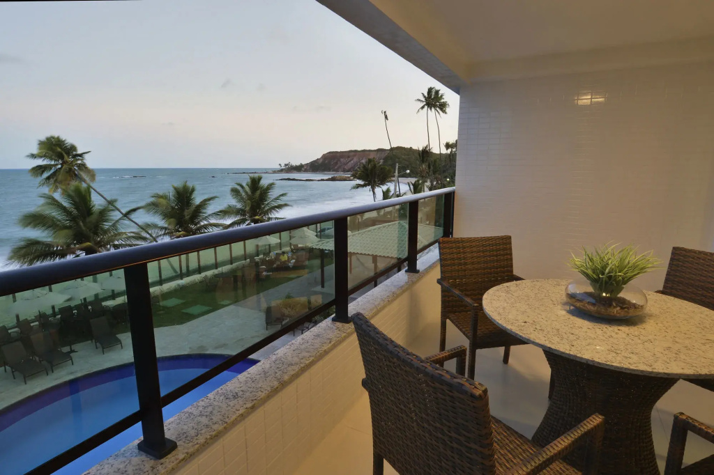Beach & Waterfront
