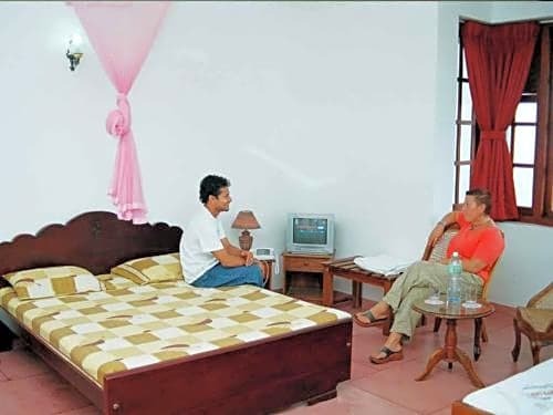 Alcam Holiday Home
