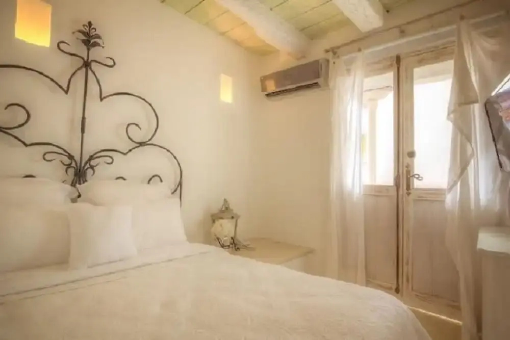 Economy Double room with garden view (full double bed)