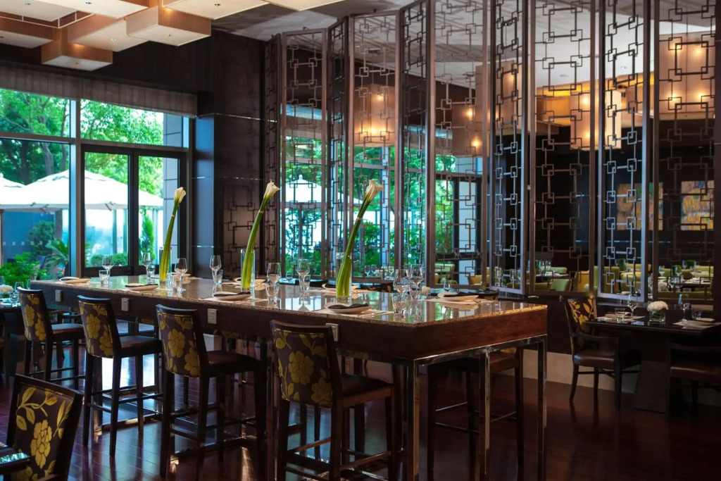 Renaissance Shanghai Putuo Hotel - фото 37