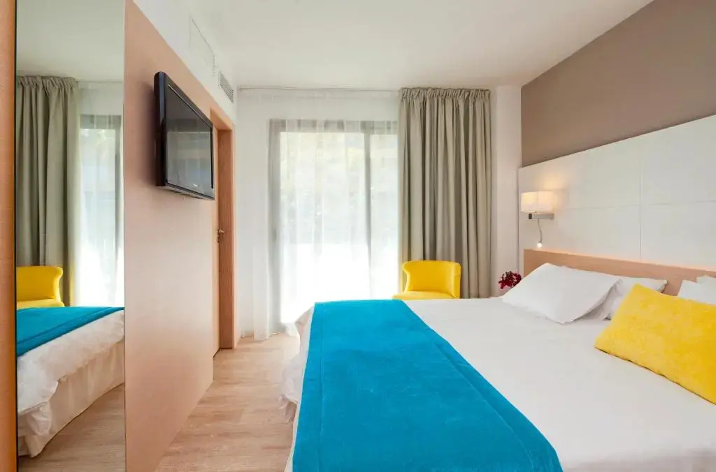 Hotel JS Palma Stay - Adults Only Room Type - Double room with balcony (full double bed)