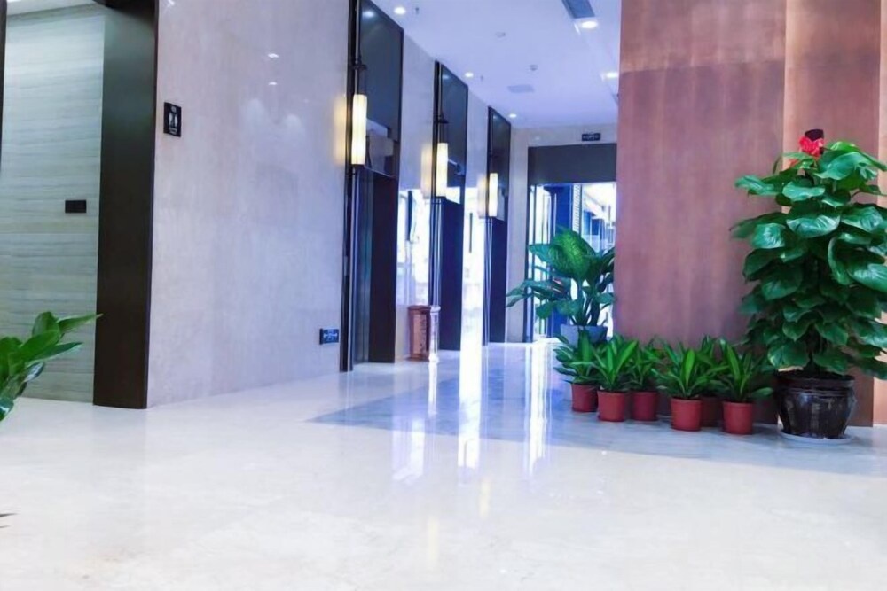Liston Hotel in Danzhou
