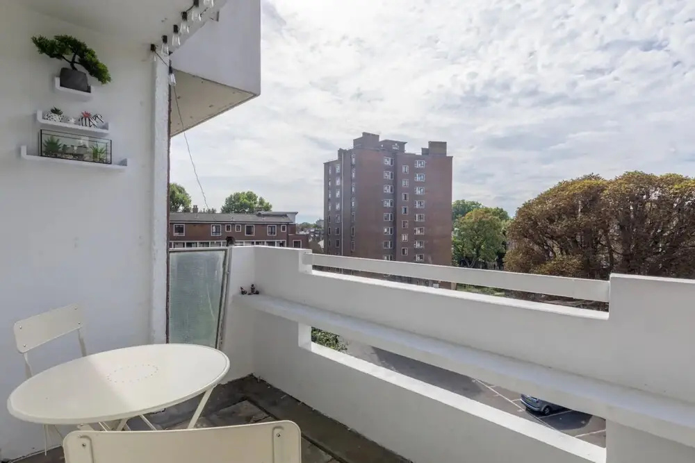 Cosy 3 Bedroom Flat in North London