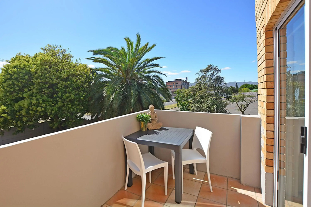 Modern Studio Apartment in Blouberg