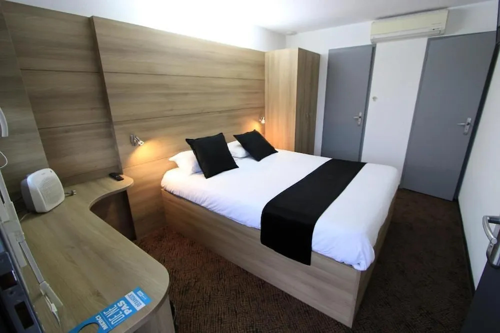 Voir la photo 3 — Enzo Hotels Loudeac