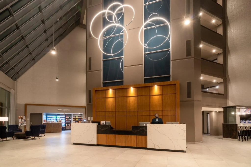 Crowne Plaza Atlanta NE - Norcross by IHG - 3