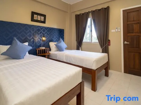 Superior Double room with pool view (twin beds)