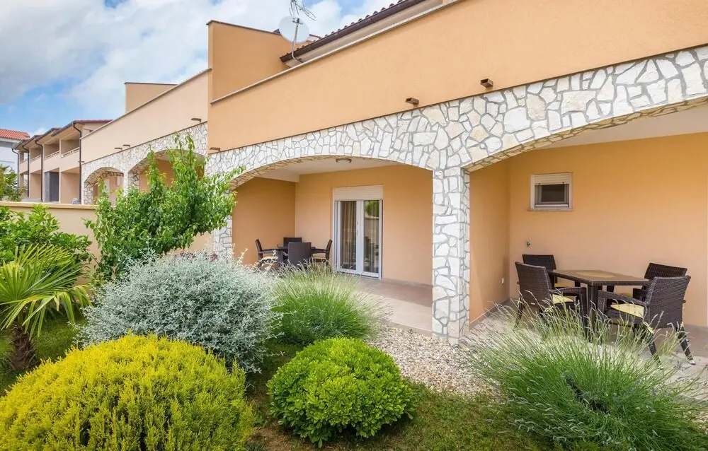 Stunning Home in Vodnjan With 4 Bedrooms, Wifi and Outdoor Swimming Pool