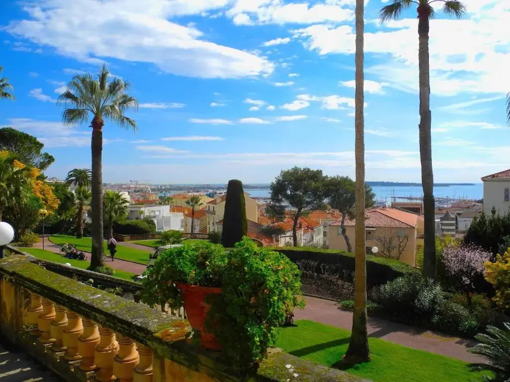 Afficher la photo 7 — 90m2 Apartement - Les Palmiers de Cannes