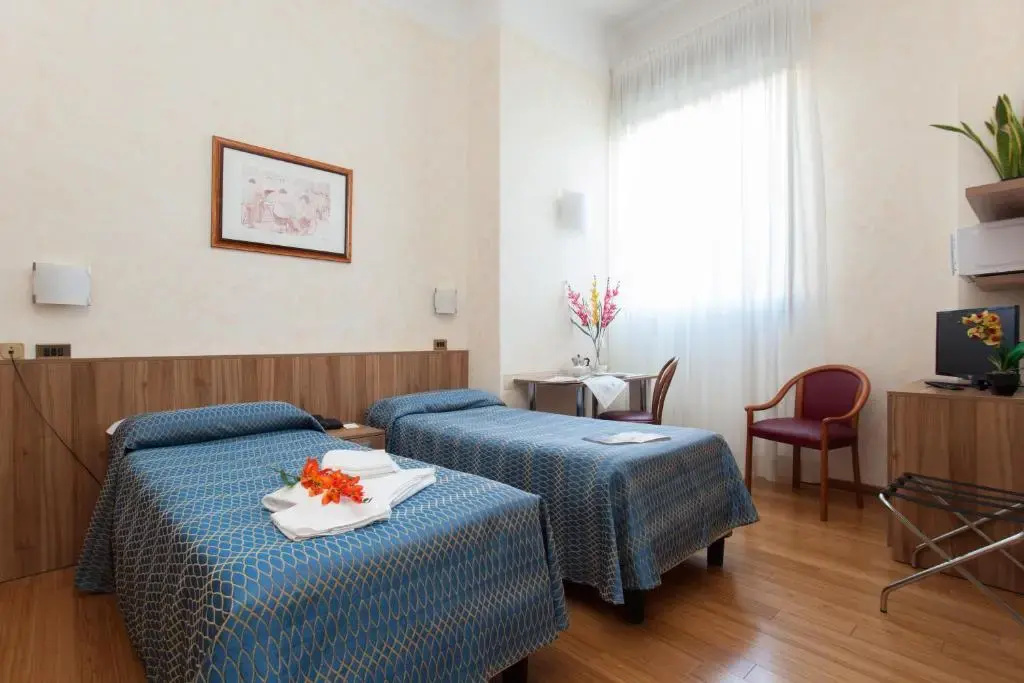 Double room with Kitchenette (twin beds)
